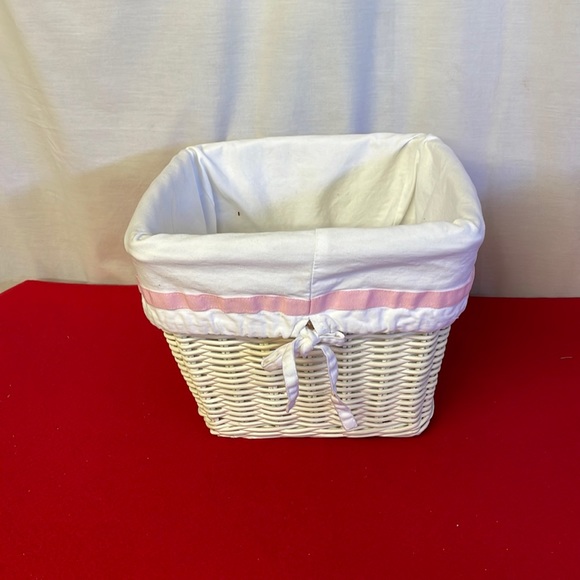 Pottery Barn Storage & Organization Pottery Barn Sabrina Basket